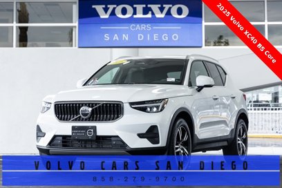 Certified 2025 Volvo XC40 B5 Core