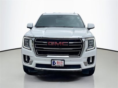 Used 2024 GMC Yukon SLT w/ SLT Premium Package