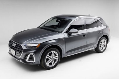 Used 2021 Audi Q5 e Premium w/ Convenience Package