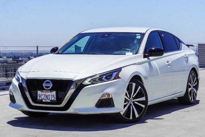 Certified 2022 Nissan Altima 2.5 SR