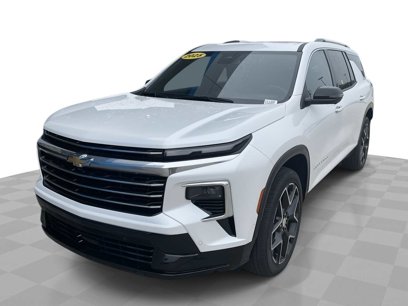 Used 2025 Chevrolet Traverse High Country