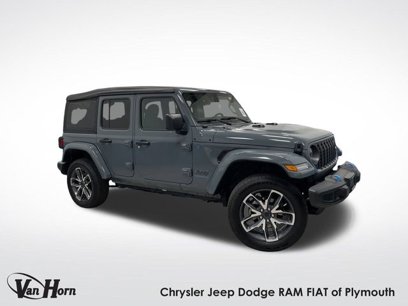 Used 2024 Jeep Wrangler Unlimited w/ Convenience Group