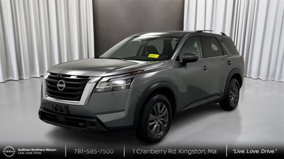 Certified 2022 Nissan Pathfinder SV