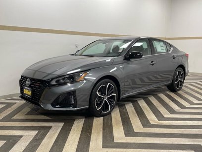 New 2025 Nissan Altima 2.5 SR