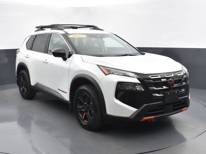 Used 2025 Nissan Rogue SV