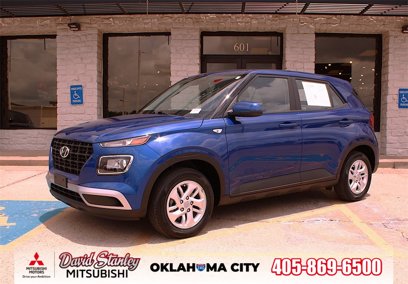 Used 2022 Hyundai Venue SE w/ Cargo Package