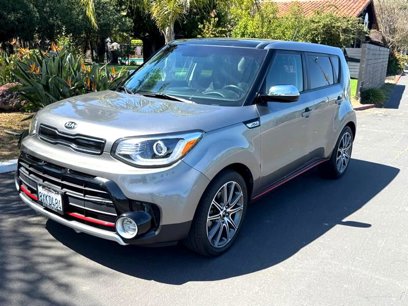 Used 2019 Kia Soul ! w/ Technology Package