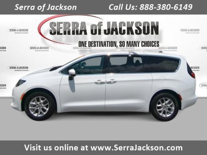 Used 2022 Chrysler Voyager LX