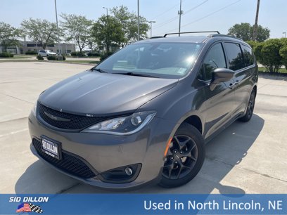 Used 2019 Chrysler Pacifica Touring-L w/ S Appearance Package