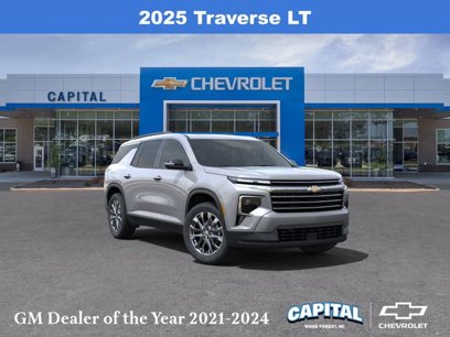 New 2025 Chevrolet Traverse LT w/ Sun and Wheel Package
