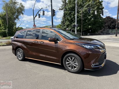Certified 2023 Toyota Sienna XLE w/ XLE Plus Package