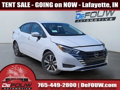New 2025 Nissan Versa SV w/ Trunk Package