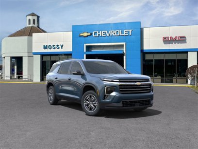 New 2025 Chevrolet Traverse LT