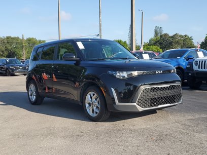 Certified 2023 Kia Soul LX w/ LX Technology Package