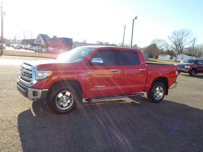 Used 2016 Toyota Tundra SR5 w/ SR5 Upgrade Package