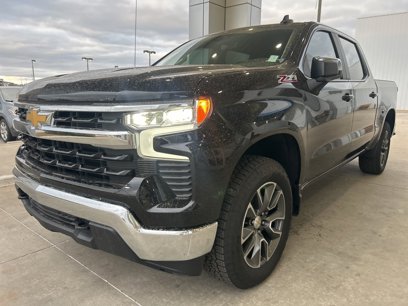 New 2025 Chevrolet Silverado 1500 LT