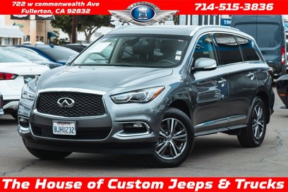 Used 2019 INFINITI QX60 Luxe w/ Essential Package