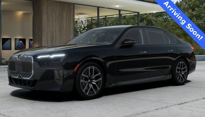 New 2025 BMW 740i xDrive