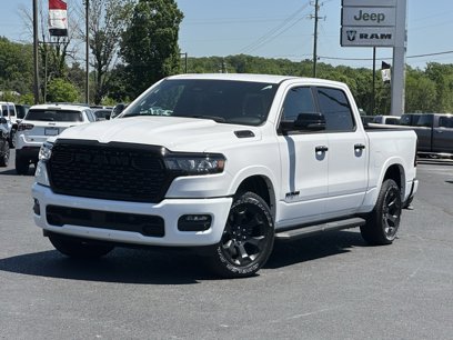 New 2025 RAM 1500 4x4 Crew Cab