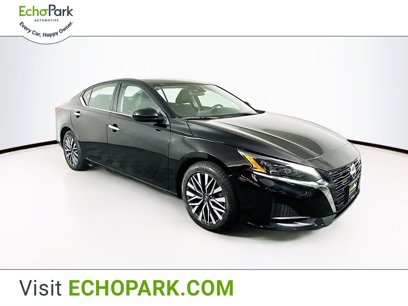 Used 2023 Nissan Altima 2.5 SV