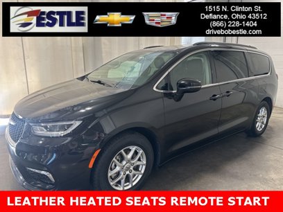 Used 2022 Chrysler Pacifica Touring-L