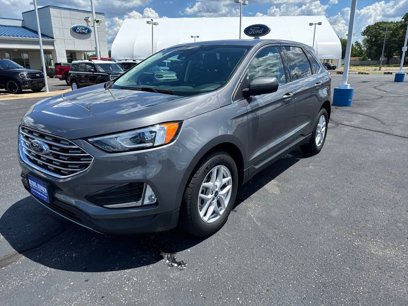 Used 2021 Ford Edge SEL w/ Convenience Package