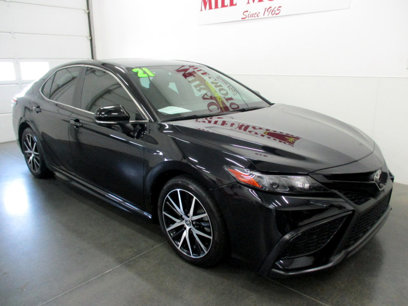 Used 2021 Toyota Camry SE w/ Convenience Package