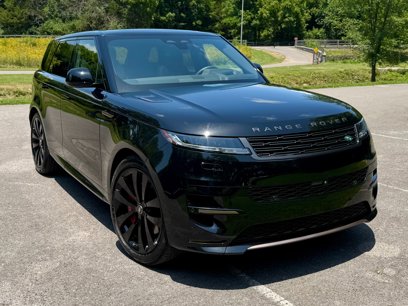 Used 2025 Land Rover Range Rover Sport Dynamic SE