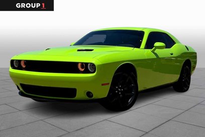 Used 2019 Dodge Challenger SXT w/ Blacktop Package