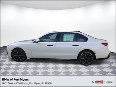 New 2025 BMW 760i xDrive