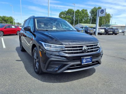Certified 2024 Volkswagen Tiguan SE