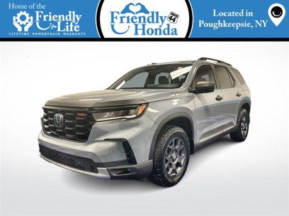 Certified 2025 Honda Pilot TrailSport