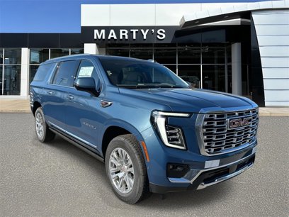 New 2025 GMC Yukon XL Denali w/ Sun & Power Step Package