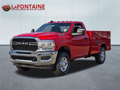 New 2024 RAM 2500 Tradesman w/ Chrome Appearance Group