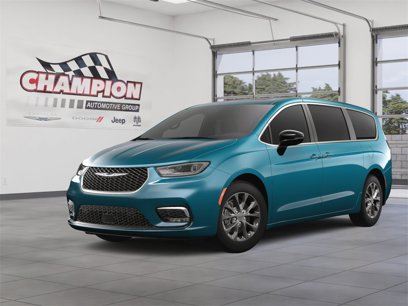 New 2025 Chrysler Pacifica Select