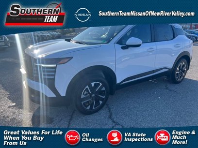 New 2025 Nissan Kicks SV