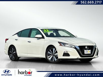 Used 2022 Nissan Altima 2.5 SV