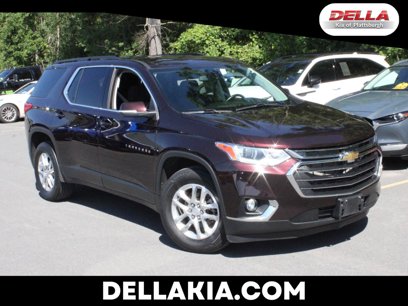 Used 2021 Chevrolet Traverse LT