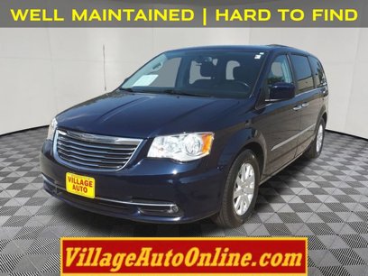 Used 2016 Chrysler Town & Country Touring w/ Driver Convenience Group