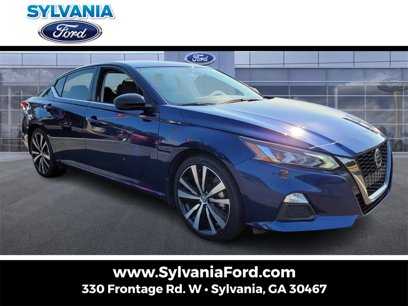 Used 2021 Nissan Altima 2.5 SR w/ SR Premium Package
