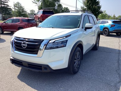 Used 2022 Nissan Pathfinder SV w/ SV Premium Package