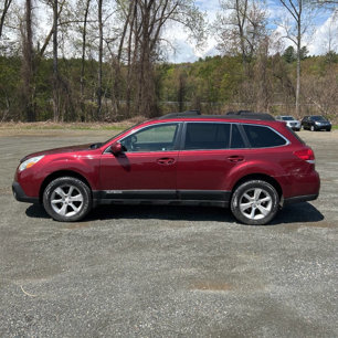 Used 2013 Subaru Outback 2.5i Limited w/ Moonroof Pkg