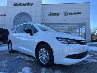 New 2025 Chrysler Voyager LX