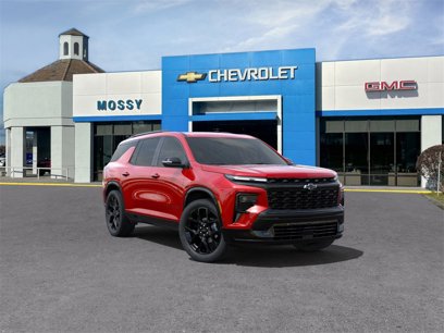 New 2025 Chevrolet Traverse RS w/ LPO, Floor Liner Package