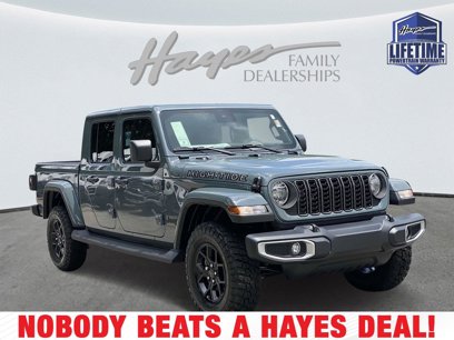 New 2025 Jeep Gladiator Sport