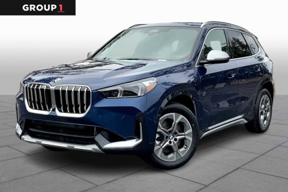 New 2023 BMW X1 xDrive28i w/ Premium Package