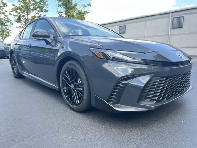 New 2025 Toyota Camry SE