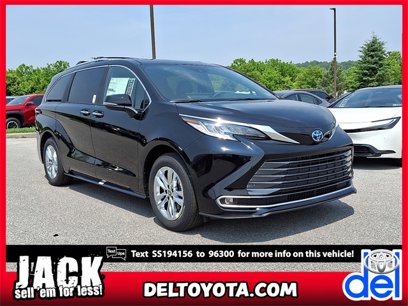 New 2025 Toyota Sienna Limited