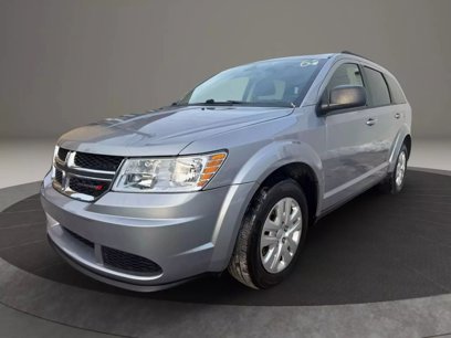 Used 2018 Dodge Journey SE w/ Connectivity Group
