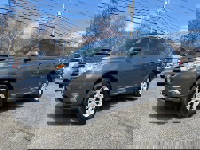 Used 2013 Toyota Highlander Plus